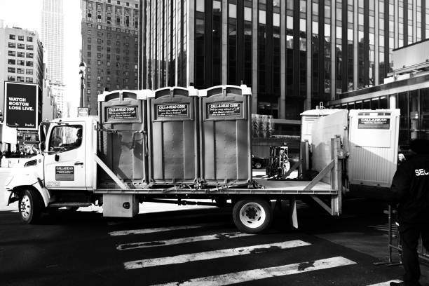 Best Portable restroom trailer rental  in Mcconnellsburg, PA